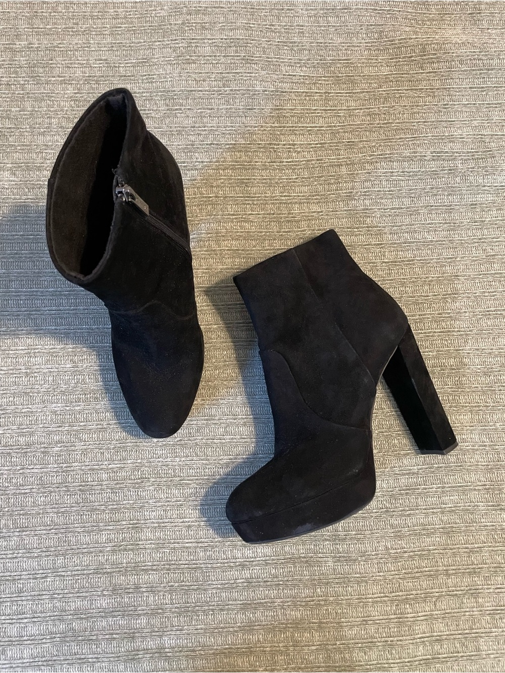 Gianni Bini Black Suede Platform Ankle Booties, Size 10